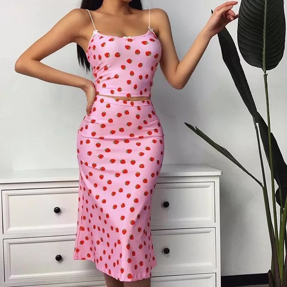 🍓Sexy Kawaii Lolita Strawberry Dress Set | Pink - Picture 9 of 16